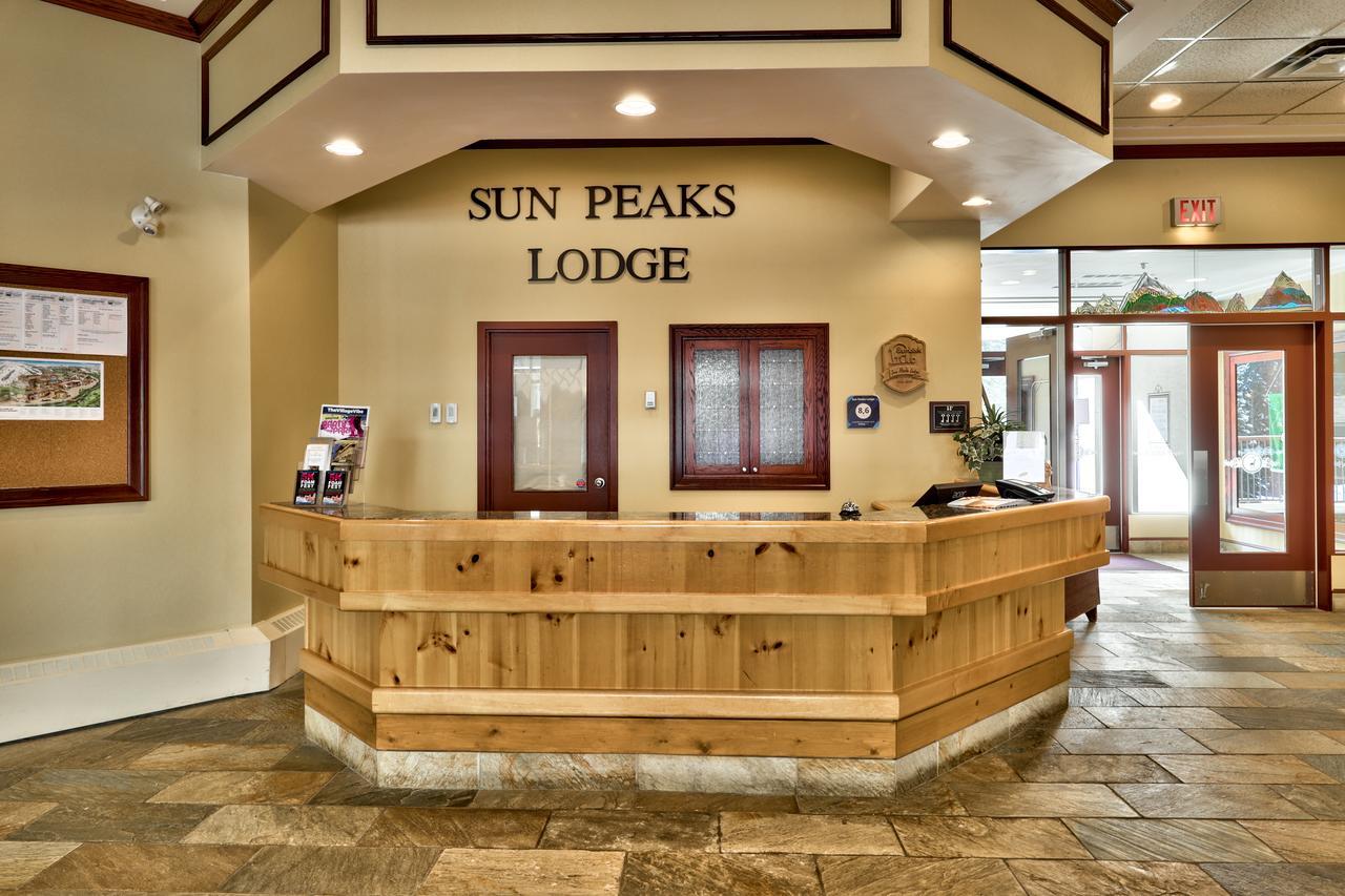 Sun Peaks Lodge Exterior foto