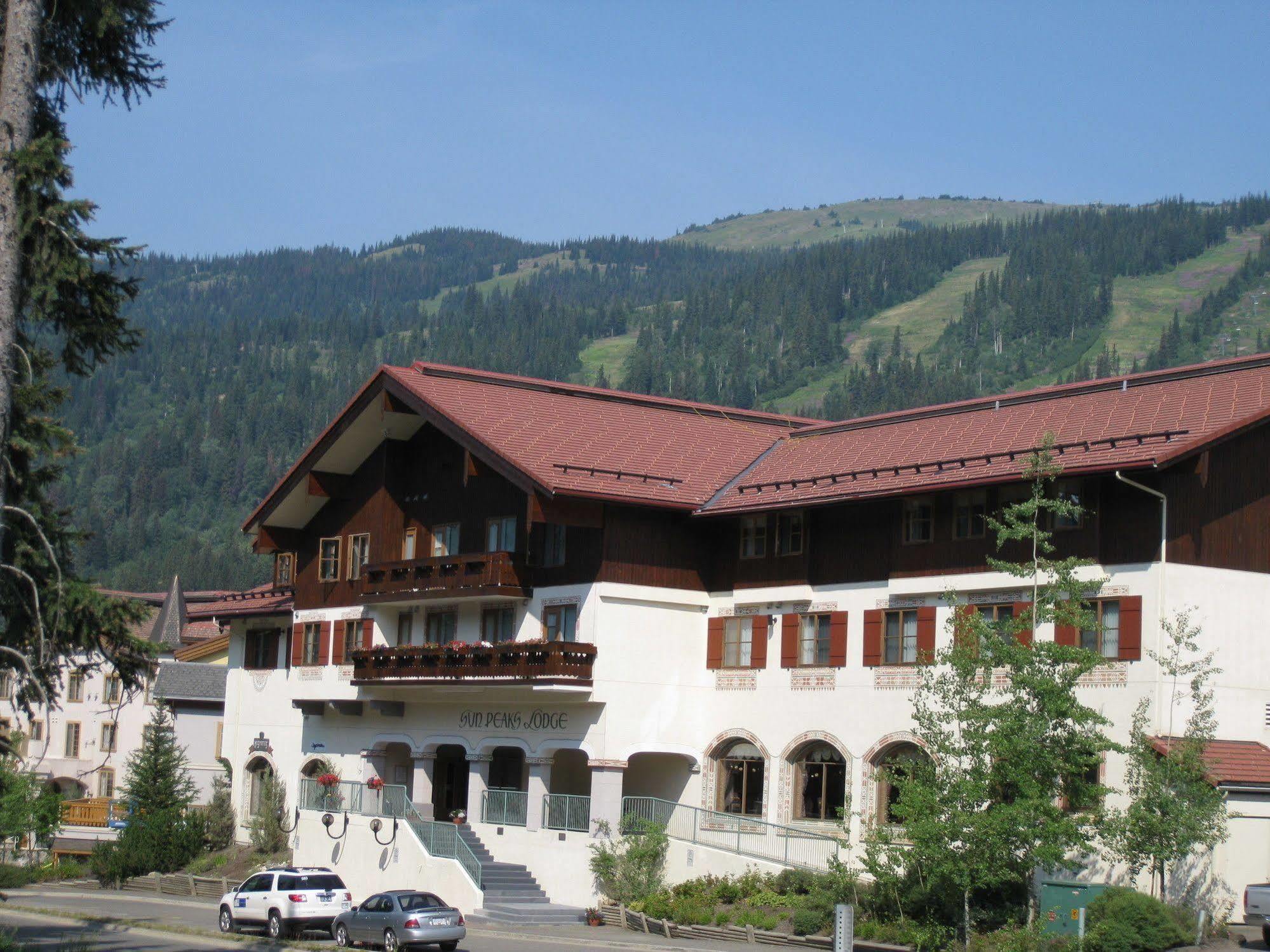 Sun Peaks Lodge Exterior foto